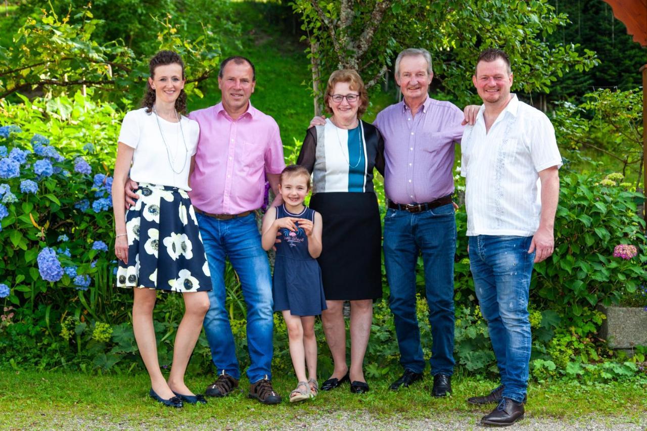 Gasthaus Rebstock Simonswald Esterno foto